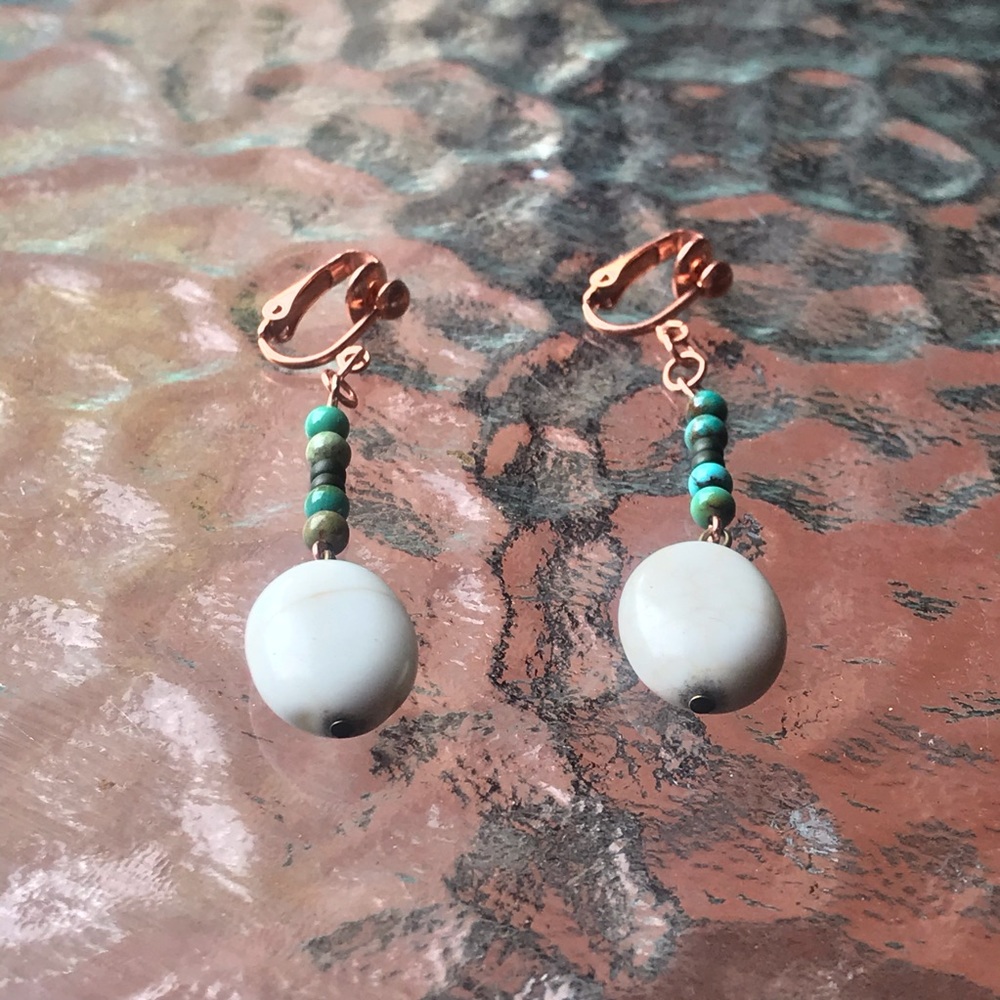 Solid copper turquoise dangle clip on earrings